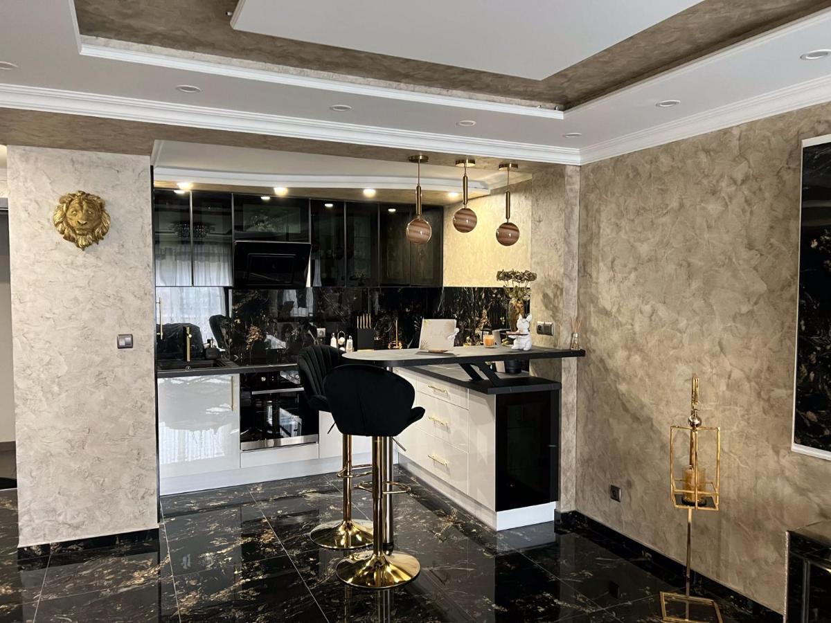 Apartamento Luxurynight Estrasburgo Exterior foto