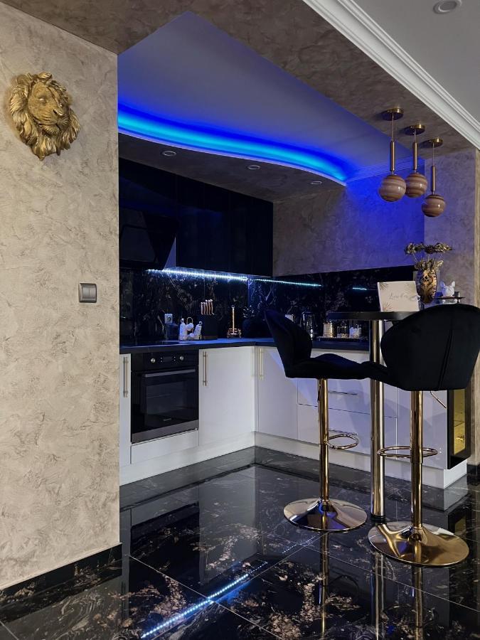 Apartamento Luxurynight Estrasburgo Exterior foto