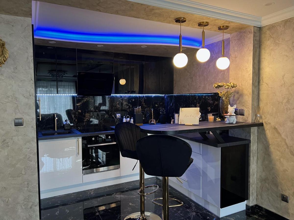 Apartamento Luxurynight Estrasburgo Exterior foto